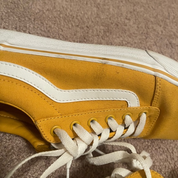 Yellow Vans - Picture 3 of 8